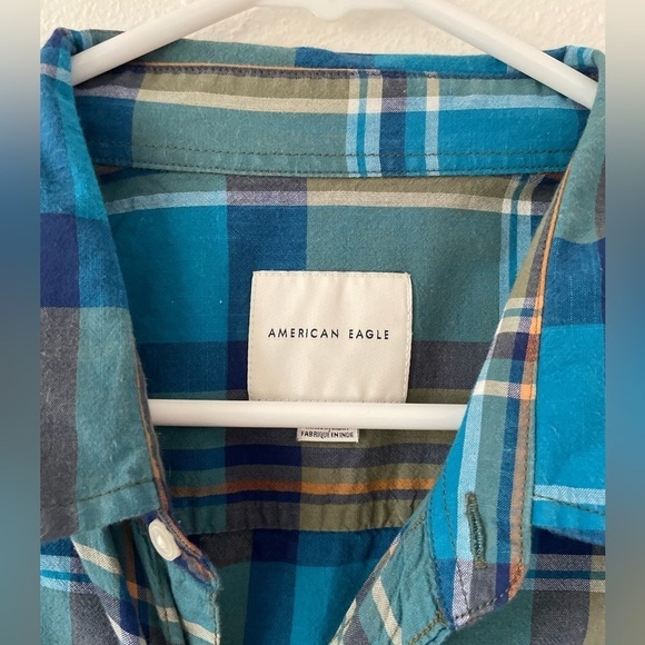 EUC American Eagle Outfitters Mens size Large. Button up short sleeve plaid - Picture 3 of 5